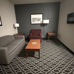 Bluemont Hotel