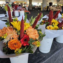Sunday Farmers' Market