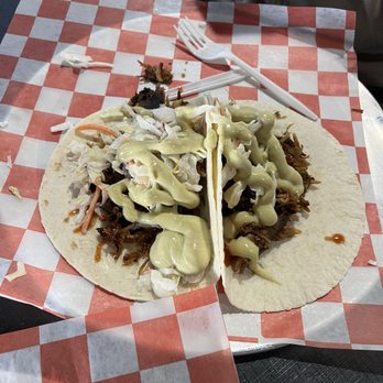 Smokin' This and That BBQ - BBQ Tacos with Rib Meat - Barbeque Near Me - Florence, Kentucky Smokin' This and That BBQ - BBQ Tacos with Rib Meat - Barbeque Near Me - Florence, Kentucky