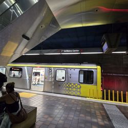 Metro D Line - Station and train