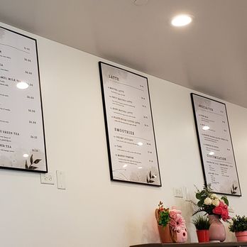 Pom Pom - the menus on the wall - Bubble Tea Near Me - Skokie, Illinois