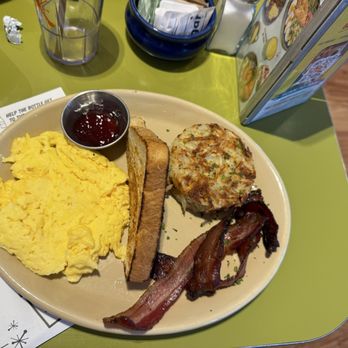 Snooze, an A.M. Eatery - Classic breakfast- yummy - Breakfast & Brunch Near Me - San Diego, California Snooze, an A.M. Eatery - Classic breakfast- yummy - Breakfast & Brunch Near Me - San Diego, California