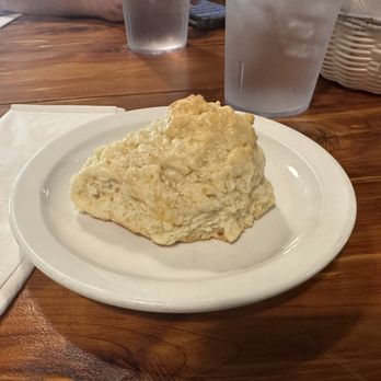 Low Gap Cafe - Biscuit - American Near Me - Jasper, Arkansas