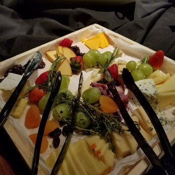 Sidetrack - Gay Bars Near Me - Chicago, Illinois
