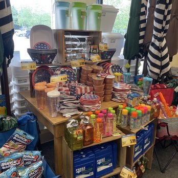 Lowes Foods - Entrance - Grocery Near Me - Lewisville, North Carolina