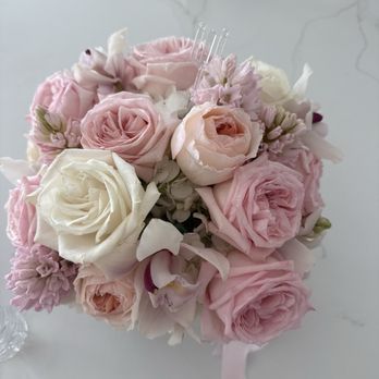 Fleur De Lis Florists - Florists Near Me - Glendale, Arizona