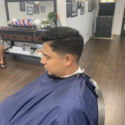 Carolina Barber - After cut with Tim
