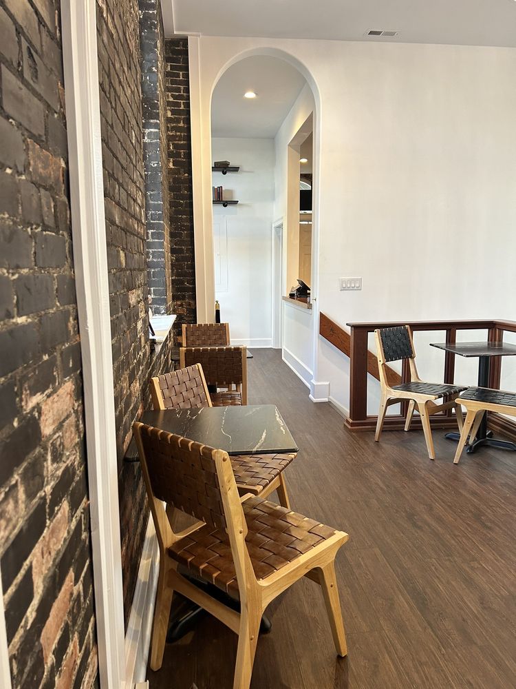 Front Street Inn