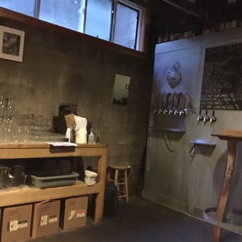 Upright Brewing - Counter - Breweries Near Me - Portland, Oregon Upright Brewing - Counter - Breweries Near Me - Portland, Oregon