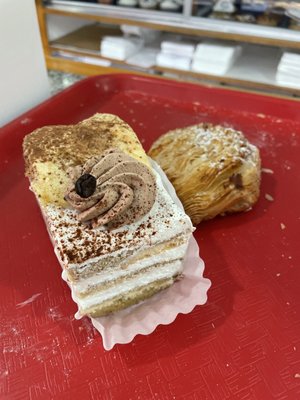 Varallo Brothers Bakery by null