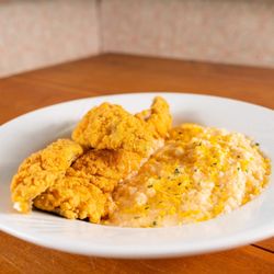Annie's Soul Food Kitchen - Fried Whiting Fish with Cheese Grits Platter