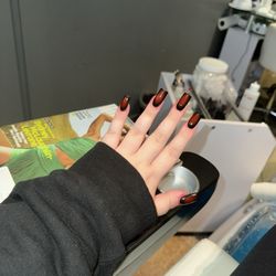 Sage Spa - Airbrush nail style