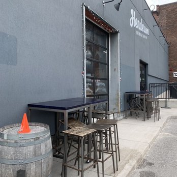 Henderson Brewing - Patio - Breweries Near Me - Toronto, Ontario