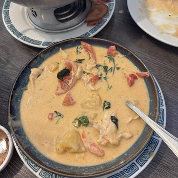 Cholada Thai Cuisine Long Beach - Red Curry - Thai Near Me - Long Beach, California Cholada Thai Cuisine Long Beach - Red Curry - Thai Near Me - Long Beach, California