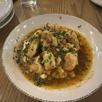 The Dearborn - Shrimp and grits - very good! - New American Near Me - Chicago, Illinois The Dearborn - Shrimp and grits - very good! - New American Near Me - Chicago, Illinois