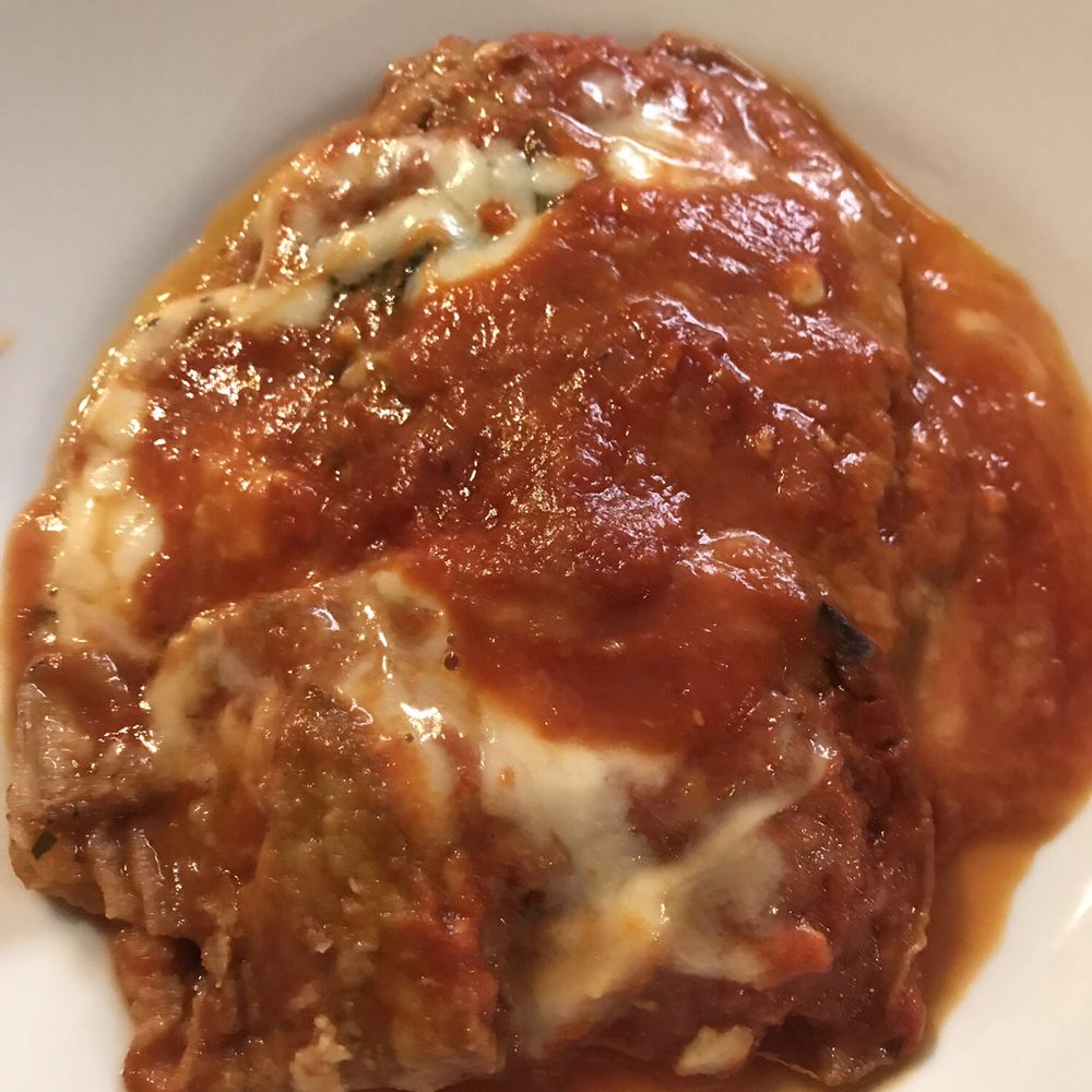Delicious eggplant Parmesan! Delicious eggplant Parmesan!