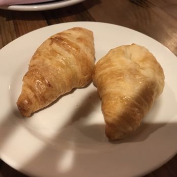 Violette’s - Complimentary Croissants (nice touch) - Breakfast & Brunch Near Me - Staten Island, New York Violette’s - Complimentary Croissants (nice touch) - Breakfast & Brunch Near Me - Staten Island, New York