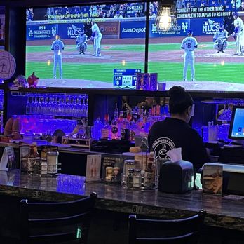 Brandon's Diner - Bar area - American Near Me - Upland, California