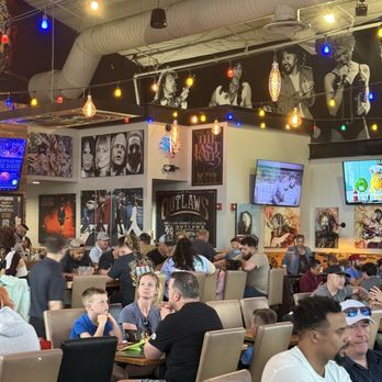 Rock & Brews - Orlando - Beer Bar Near Me - Orlando, Florida Rock & Brews - Orlando - Beer Bar Near Me - Orlando, Florida