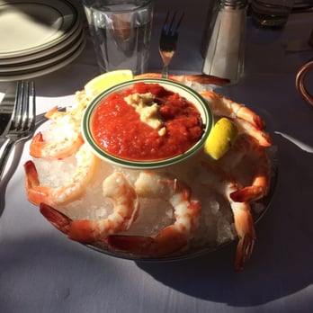 LUXBAR - Shrimp cocktail - Bars Near Me - Chicago, Illinois