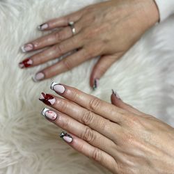 VIP NAILS & BAR