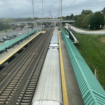Halethorpe MARC Station - Train Stations Near Me - Arbutus, Maryland