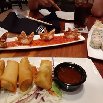 P.F. Chang's - HH spring roll, crab wonton, cali roll - Chinese Near Me - Henderson, Nevada P.F. Chang's - HH spring roll, crab wonton, cali roll - Chinese Near Me - Henderson, Nevada