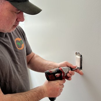 CM Electric - Light switch installation - Electricians Near Me - Wheeling, Illinois