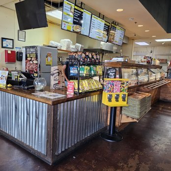Wing Boss - Pick up counter - Food Delivery Services Near Me - Bedford, Texas Wing Boss - Pick up counter - Food Delivery Services Near Me - Bedford, Texas