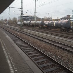 S-Bahnhof Stuttgart-Vaihingen - So idyllisch