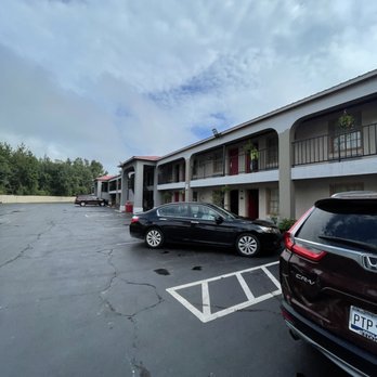 Econo Lodge - Hotels Near Me - Walterboro, South Carolina Econo Lodge - Hotels Near Me - Walterboro, South Carolina