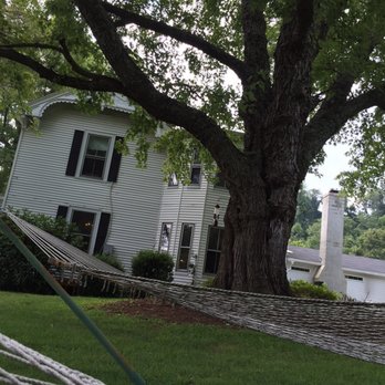 Orchard House Bed and Breakfast - View from the hammock sorry it's tilted - Bed & Breakfast Near Me - Lovingston, Virginia Orchard House Bed and Breakfast - View from the hammock sorry it's tilted - Bed & Breakfast Near Me - Lovingston, Virginia