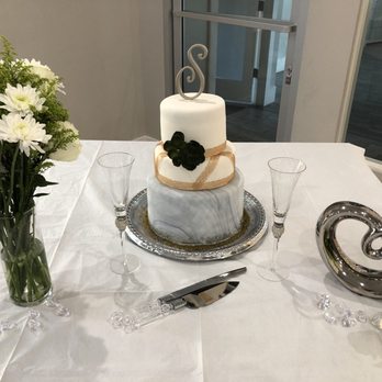 Angie's Cakery - Wedding cake - Desserts Near Me