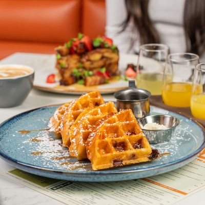 OEB Breakfast Co. by null