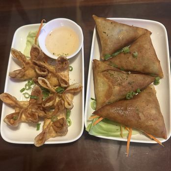 Bikkuri Sushi Noodle & Grill - Krab Rangoon & Vegetable Samosa - Sushi Bars Near Me - Orlando, Florida Bikkuri Sushi Noodle & Grill - Krab Rangoon & Vegetable Samosa - Sushi Bars Near Me - Orlando, Florida