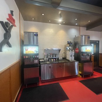 Pei Wei Asian Kitchen - Beverage station - Asian Fusion Near Me - San Antonio, Texas