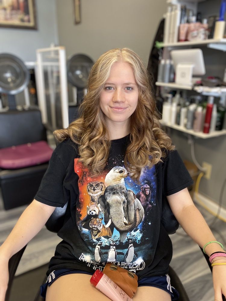 THE STYLING STATION Updated September 2024 1272 Volunteer Pkwy