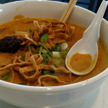 Elephant Thai Kitchen - Curry noodles - Thai Near Me - Long Beach, California
