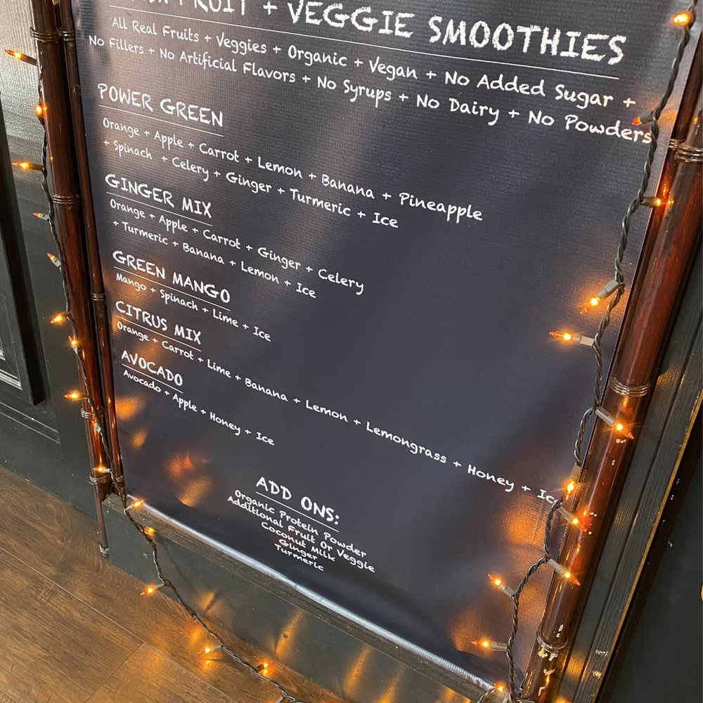 Honolulu Bistro - Fresh fruit + vegetable smoothie menu - Hawaiian Near Me - Honolulu, Hawaii