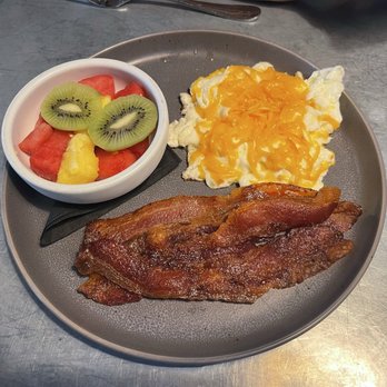 Toast Murrieta - BYO eggs, bacon and fruit - Breakfast & Brunch Near Me - Murrieta, California Toast Murrieta - BYO eggs, bacon and fruit - Breakfast & Brunch Near Me - Murrieta, California