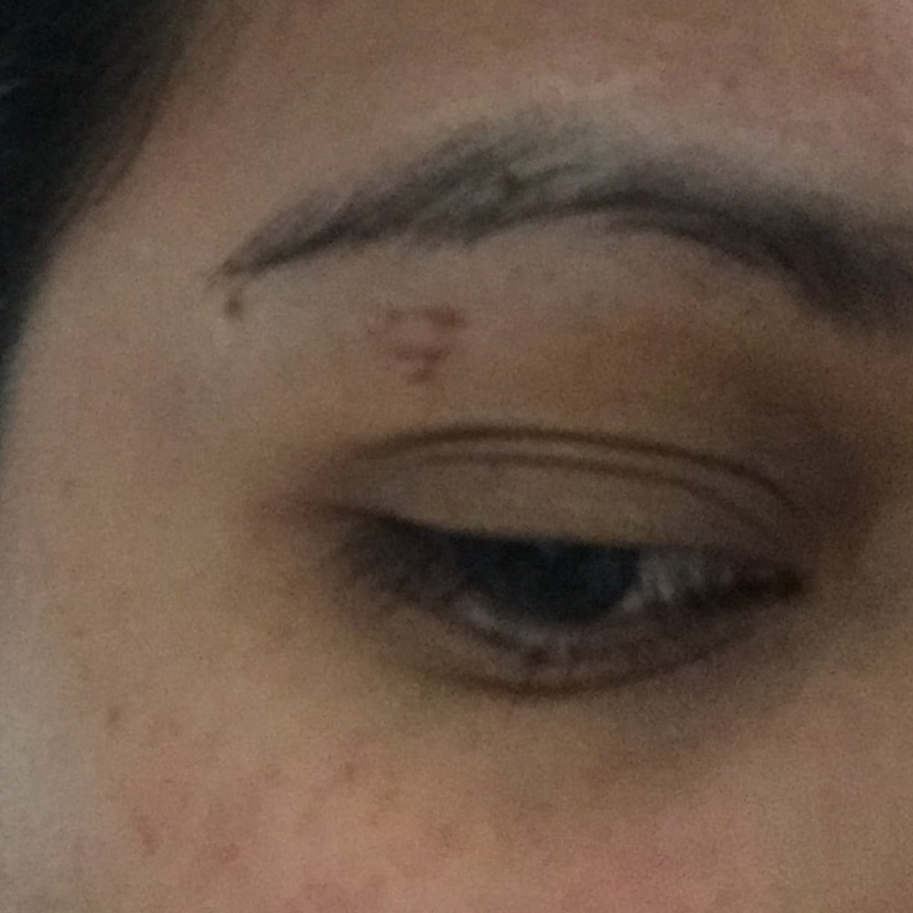 Smiley Nails - Burned from eye brow waxing experience. - Nail Salons Near Me - Honolulu, Hawaii Smiley Nails - Burned from eye brow waxing experience. - Nail Salons Near Me - Honolulu, Hawaii