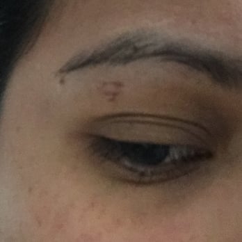 Smiley Nails - Burned from eye brow waxing experience. - Nail Salons Near Me - Honolulu, Hawaii