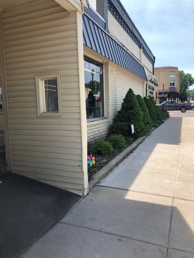 MERRIE’S MARKET Updated August 2024 7993 E State St, Central Lake