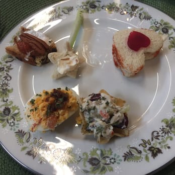Basketique - Main course bites - Tea Rooms Near Me - Orange Park, Florida Basketique - Main course bites - Tea Rooms Near Me - Orange Park, Florida