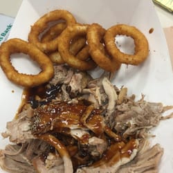 BitChin BBQ - Pulled pork no bun and onion rings