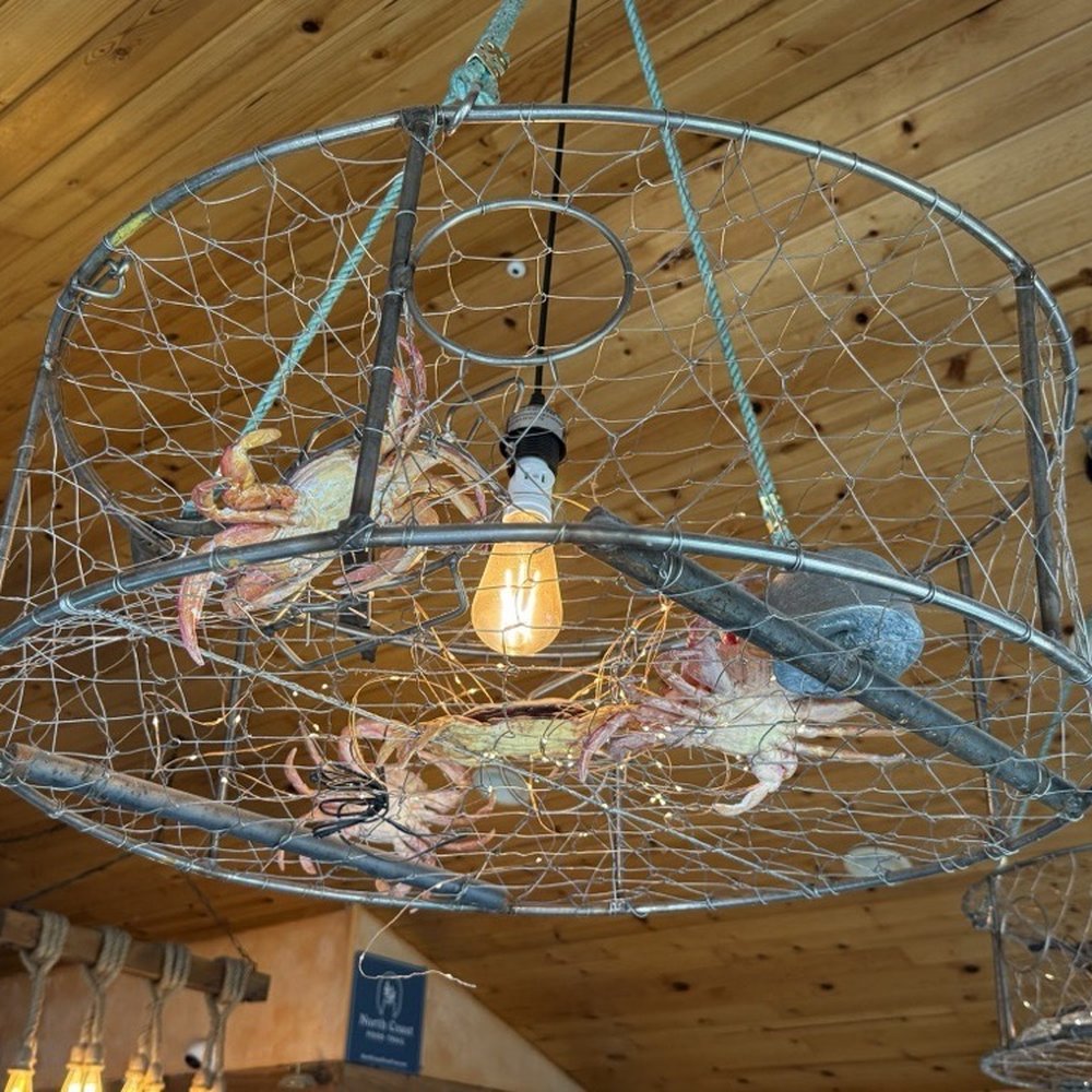 Crab Rock Pizza - Lighting - Pizza Near Me - Garibaldi, Oregon Crab Rock Pizza - Lighting - Pizza Near Me - Garibaldi, Oregon