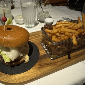 Jimmy Kelly's Steakhouse - JK Classic Burger and fries!!! Very very good!!!! - Steakhouses Near Me - Nashville, Tennessee Jimmy Kelly's Steakhouse - JK Classic Burger and fries!!! Very very good!!!! - Steakhouses Near Me - Nashville, Tennessee