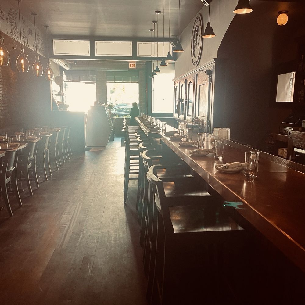 Boeufhaus - Brasseries Near Me - Chicago, Illinois Boeufhaus - Brasseries Near Me - Chicago, Illinois