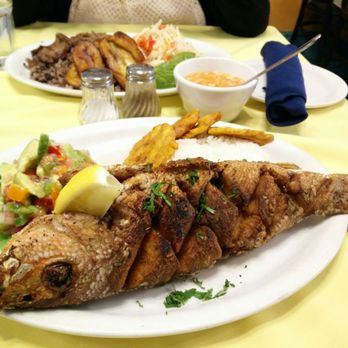 La Bella Managua - Fish of the Day (yellowtail snapper) - Latin American Near Me - Toronto, Ontario