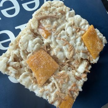 Kemi Dessert Bar - Mango Sticky Rice Krispy - Desserts Near Me - Seattle, Washington Kemi Dessert Bar - Mango Sticky Rice Krispy - Desserts Near Me - Seattle, Washington